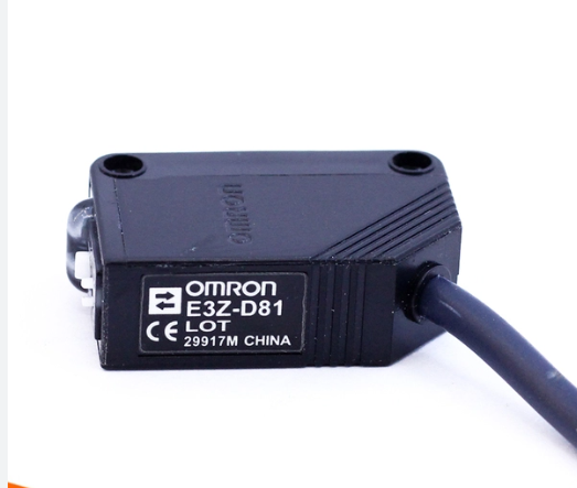 Cảm Biến Quang Omron E3ZD81 2M