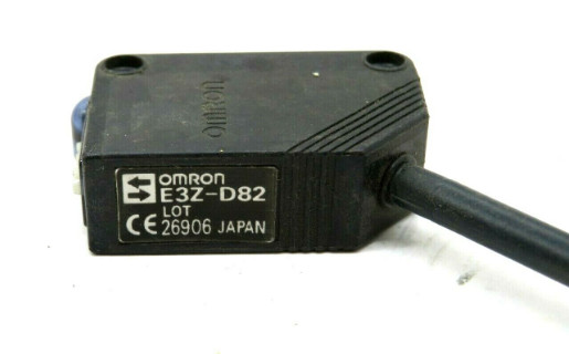 Cảm Biến Quang Omron E3ZD822M