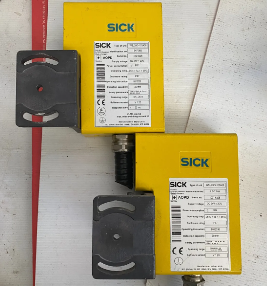 Cảm biến quang Sick WSU/WEU26-3